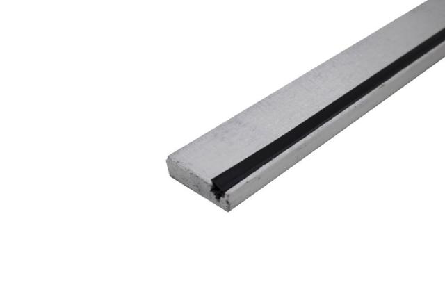 Meranti Afdeklijst D met Kader (Multipoint Inbouw) | 2750x60x15mm